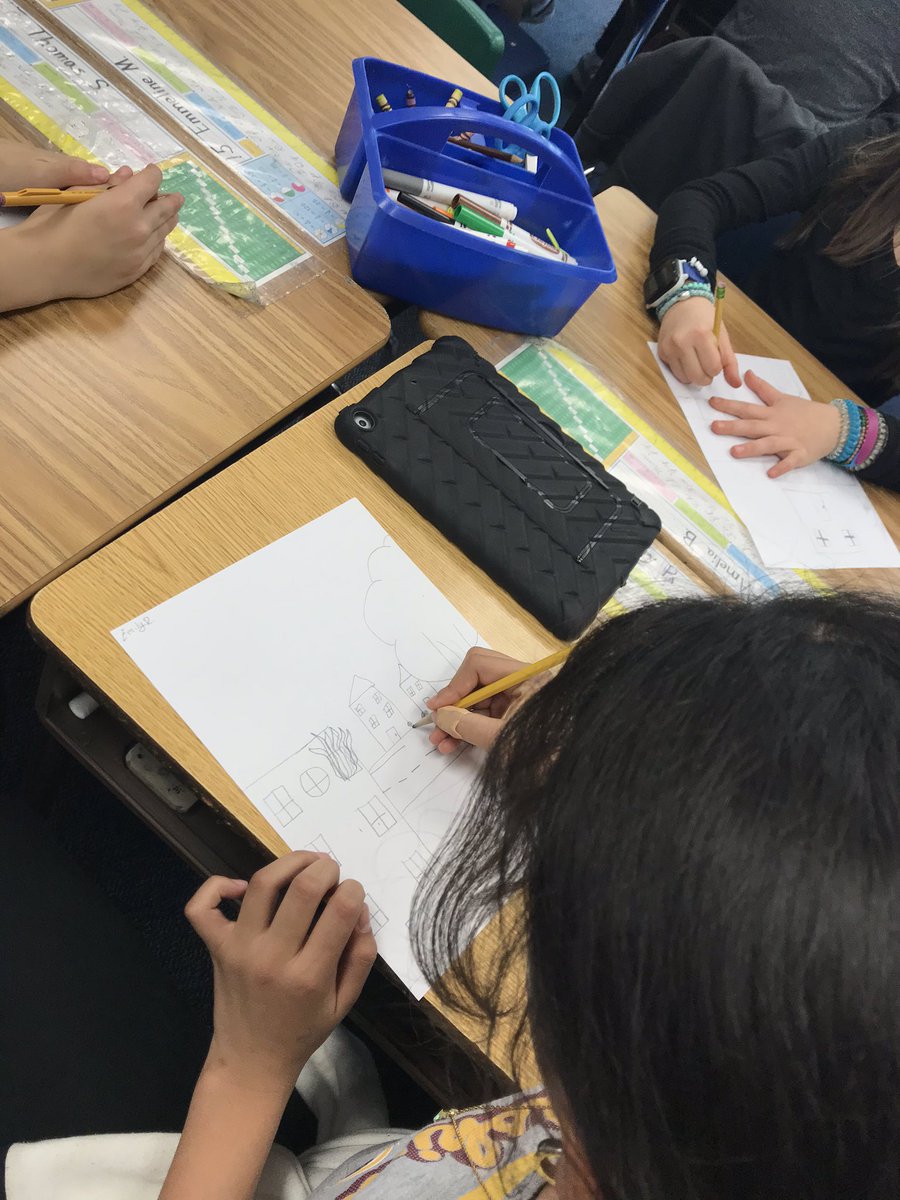 Mrs_Foster12's tweet photo. Do you know your familyโs home emergency meeting spot?! Our 4th graders sure do! Day 9 of @ArlingtonVaFD #classroomcontest @longbranch_es https://t.co/PlTSM0DX1a
