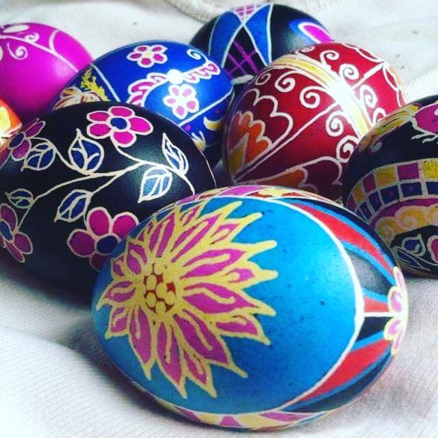 JimmyDsicecream's tweet photo. The Art Of Pysanky meets Jimmy D’s! Come visit with us on the 25th and 28th of March at Jimmy D’s located at 413 Main Street in Sturbridge!! It is $25 per person, sign ups are through the link!

March 26th- https://t.co/1SWs4y1GOo

March 28th- https://t.co/7dNveb7LeE https://t.co/Kr8EOEbVJ5