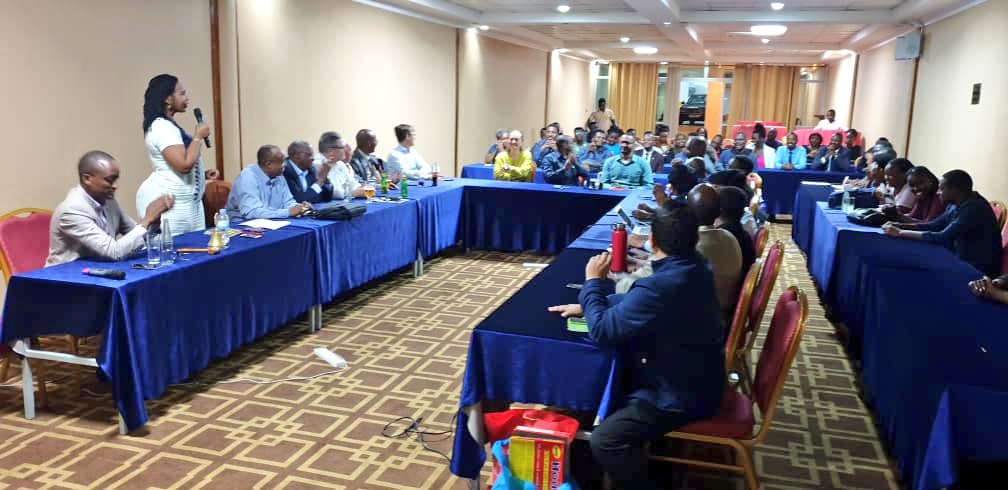 Rotaract250's tweet photo. Rtn. Ambassador Adamu Shuaibu, #Nigeria's Ambassador to #Rwanda and Rotarian from @RotaryKV taking us through the logistics status &amp; agenda for @RYLA_Rwanda. #RYLARwanda2020, #RotaryConnects https://t.co/Ergv0IN7u0
