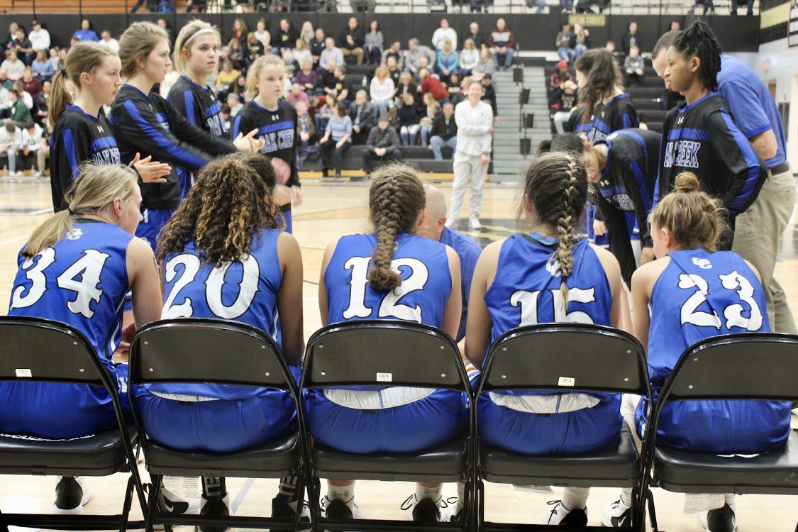 ocknightsgbb's tweet photo. 👏👏 Congratulations to our five Knights for earning @SEC_WI all conference honors! @Athletics_OCHS 💙🏀💙 #GoKnights

Sara Kasar (1st team)
Jenna Widenski (2nd team)
Nicole Hernandez (3rd team)
Jenna Blunt (honorable mention)
Jamie Finn (honorable mention) https://t.co/FEFdjExIeY