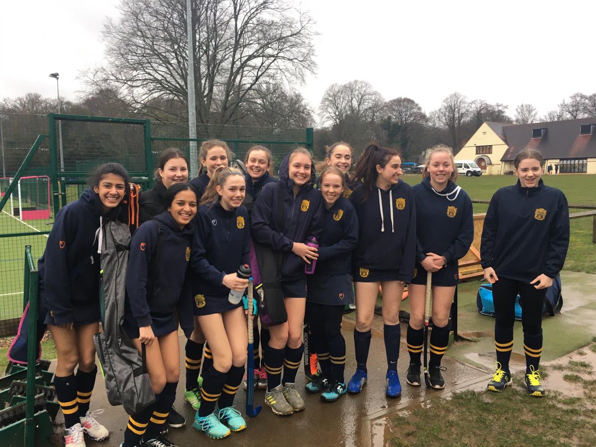 SWPSSport's tweet photo. ‘Good luck to the GCSE PE students in their hockey assessment today...... #swpssport https://t.co/teURu1bDf0