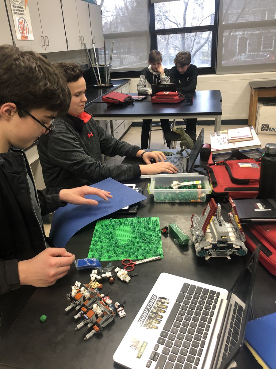#8thgradescience is learning about geologic time by creating stop motion films for each time period. Today we are designing our sets and characters.  #WSD101  #MCClurebulldogs101