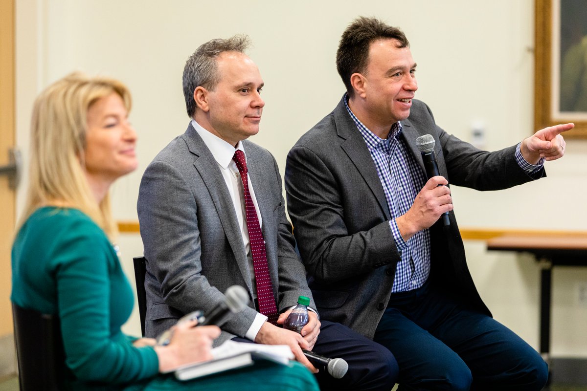 gmunewventures's tweet photo. How do learning innovations make it to the classroom? @joshkim and @eddiemaloney discuss the changing higher ed landscape with @MarksMichelleA  at @GeorgeMasonU #learninginnovation #highered #innovation https://t.co/T3Rcx4523x https://t.co/U5RyJRLXIJ