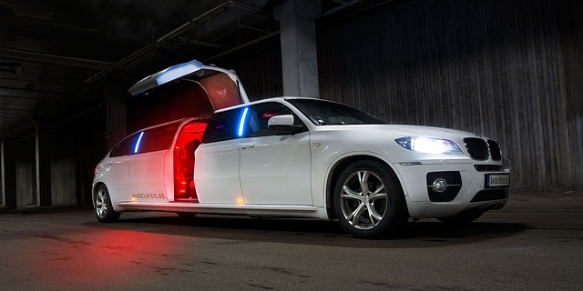 elitelimosinc's tweet photo. At Elite Limos, our mission is to provide safe, professional, reliable &amp; quality transportation service to our customers. We have a diverse fleet of luxury vehicles &amp; professional chauffeurs. Check https://t.co/QXd4hgvKGC and book your ride today! #limousine #transportation https://t.co/stcY7iqxKW