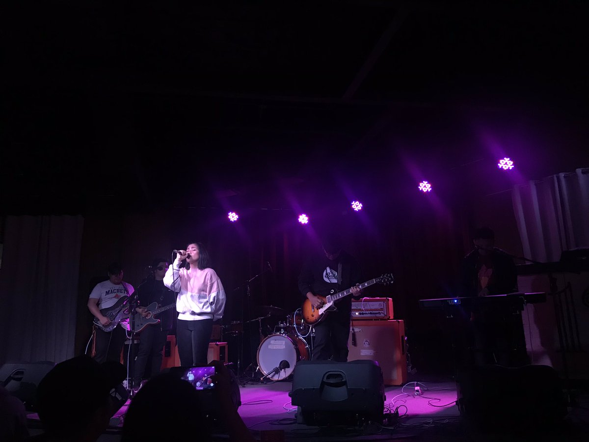 projectindieph's tweet photo. Rebound lang pala ako!!!!! This Band 😭💜

#ProjectIndieAnniversary 💛 https://t.co/KtMHgGfUAB