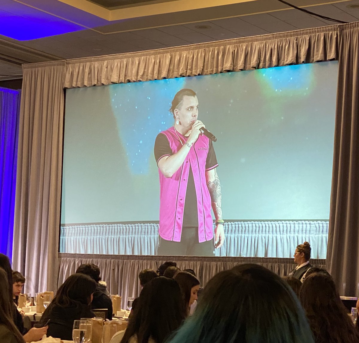 JoshNoodin's tweet photo. The bro @CodyCoyoteMusic sharing some good vibes with the crowd @Indspire #Indspire2020 #Indspiresoaring #ogimaa #mamawi https://t.co/vRD1cdE1Od