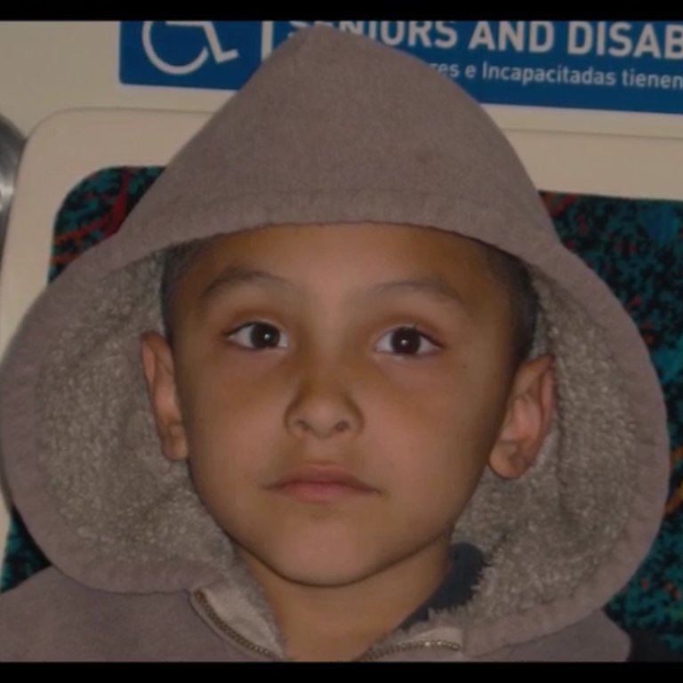 aldiespinola's tweet image. La muerte que marcó un antes y un después en los casos de abuso infantil en Estados Unidos.
EL ASESINATO DE GABRIEL FERNÁNDEZ. 

[ABRO HILO]