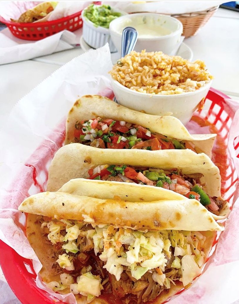 When your plate looks like this, you know it's worth the wait. Come hungry! 📷 @peachyatoit