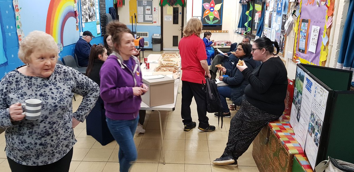 KHLbiglocal2012's tweet photo. Nice to see group members and people from the local community attend our Community Consultation Event in the lovely Hazelwood Neighbourhood Centre. Thanks everyone. @TimMorton2 @kategroundwork @corbygirl4eva @Jamteam1 @Alexis09987803 @LocalTrust https://t.co/vbTr5UxDNH