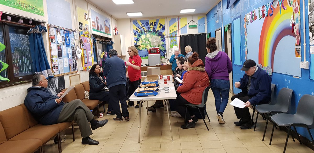 KHLbiglocal2012's tweet photo. Nice to see group members and people from the local community attend our Community Consultation Event in the lovely Hazelwood Neighbourhood Centre. Thanks everyone. @TimMorton2 @kategroundwork @corbygirl4eva @Jamteam1 @Alexis09987803 @LocalTrust https://t.co/vbTr5UxDNH