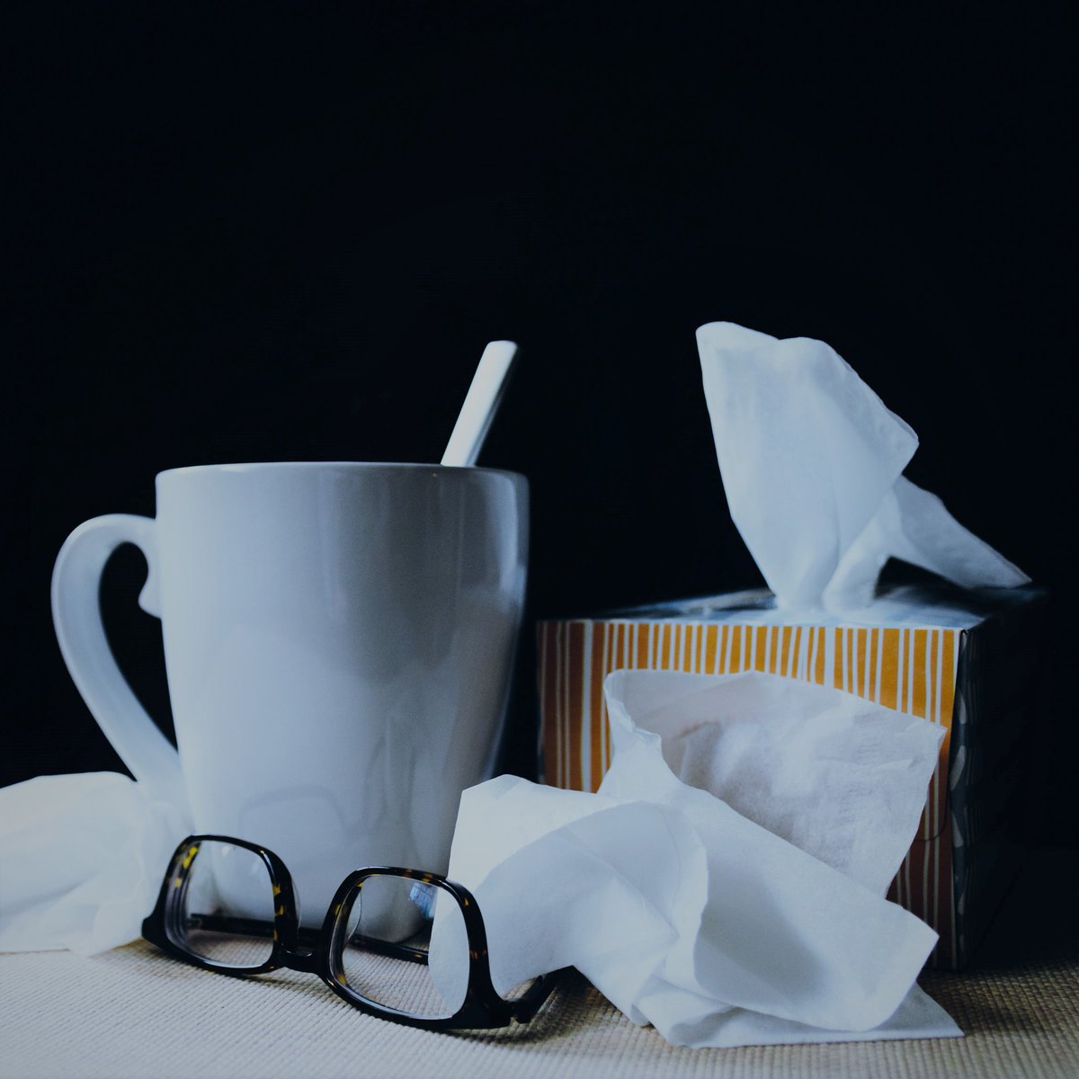 KingLiberty_HC's tweet photo. It's that time again folks 🤧
.
Lots of #coughs and #sneezes going around as the season slowly starts to shift to #spring.
. 
Tips: 
🧼Wash those hands!
🏡Stay at home if you're feeling any cold and flu symptoms 
😷 Cover your nose and mouth if you need to cough or sneeze https://t.co/8MiWGnQWNJ