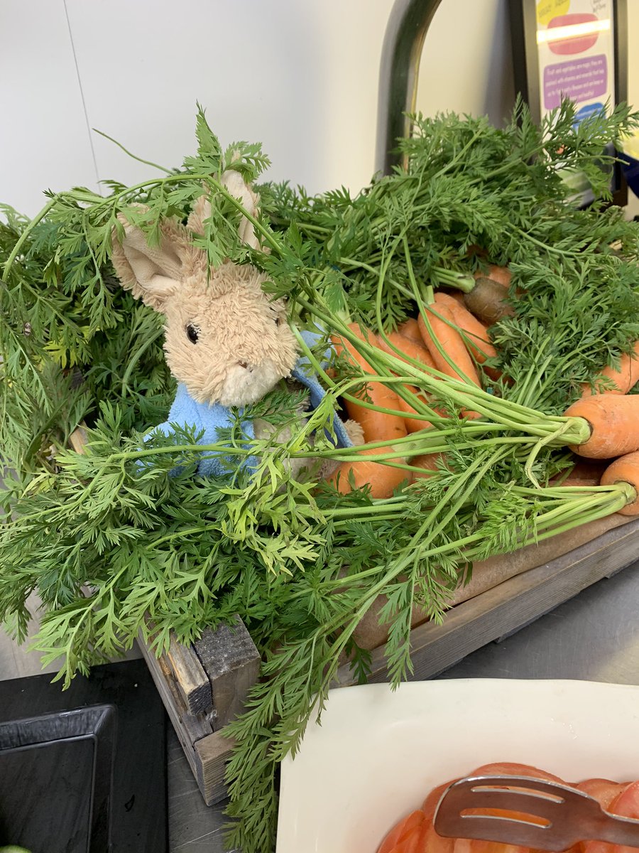 TedChef's tweet photo. A couple of pics from today’s World Book Day today at #standrewsprep @JamesmaynardHH @MarkAtk11580716 @MarkGreenfiel12 @HolroydHowe https://t.co/vBTcxK8DRY