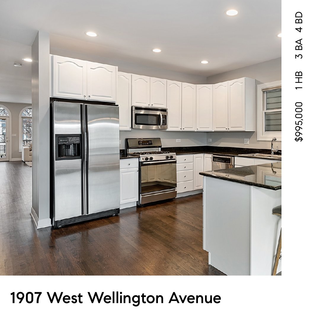 cindisodolski's tweet photo. Just Listed in West Lakeview! 👏👏👏

✨ Great entertaining dual zoned home with open concept floor plan with wood burning fireplace, hardwood floors and lots of natural light. 

Open house this Saturday &amp; Sunday! 

https://t.co/t4ol3kWbjY https://t.co/4RKrlexY6H