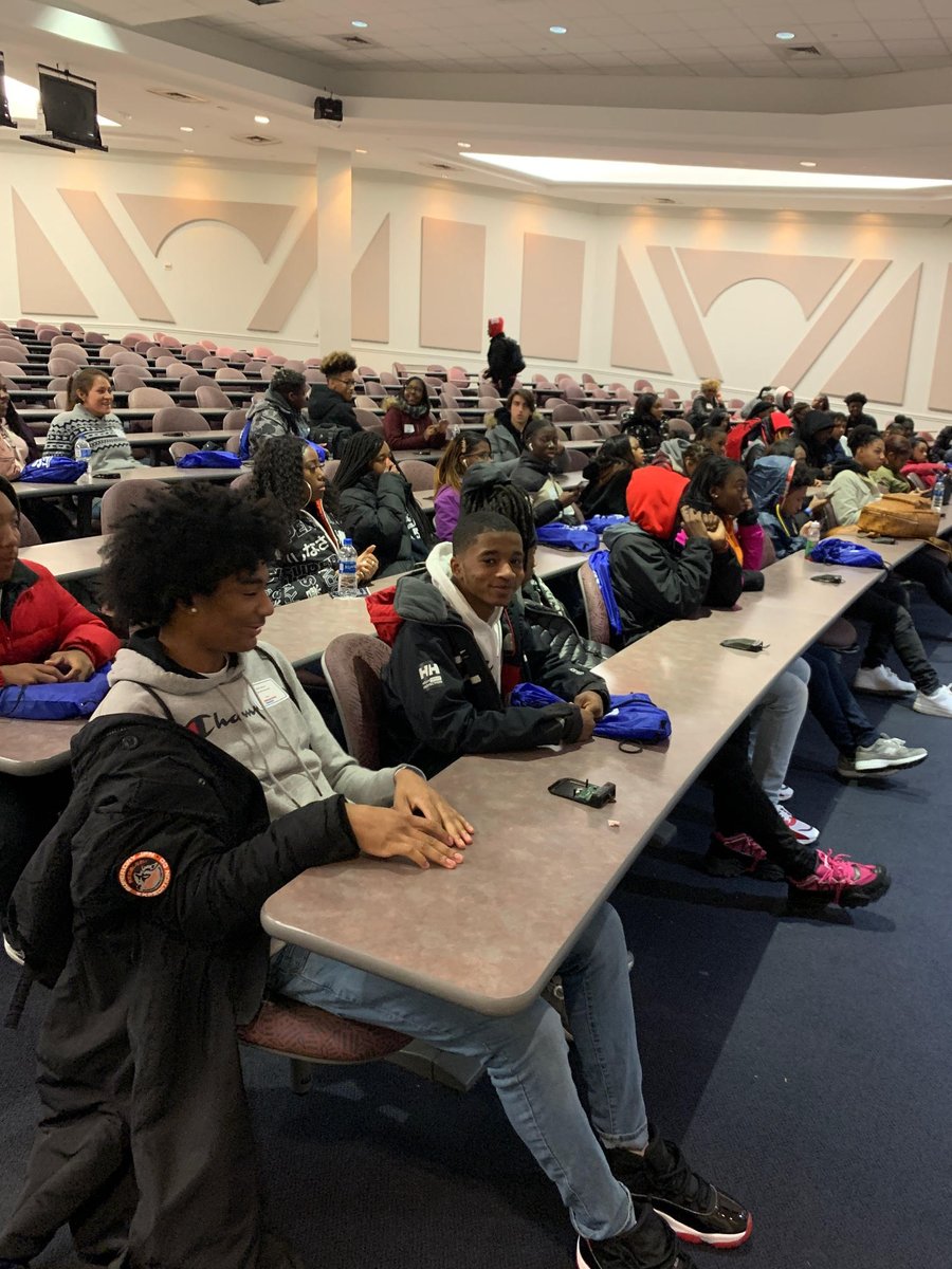 IDEA_PCS's tweet image. A recent tour of @DelStateUniv has sealed the deal for a few of our juniors &amp;amp; seniors. 
.
.
They were so impressed with the history and legacy of this #HBCU and we were super excited to see them engaged and excited about the possibilities. 
.
.
#DelState #CollegeAdmission