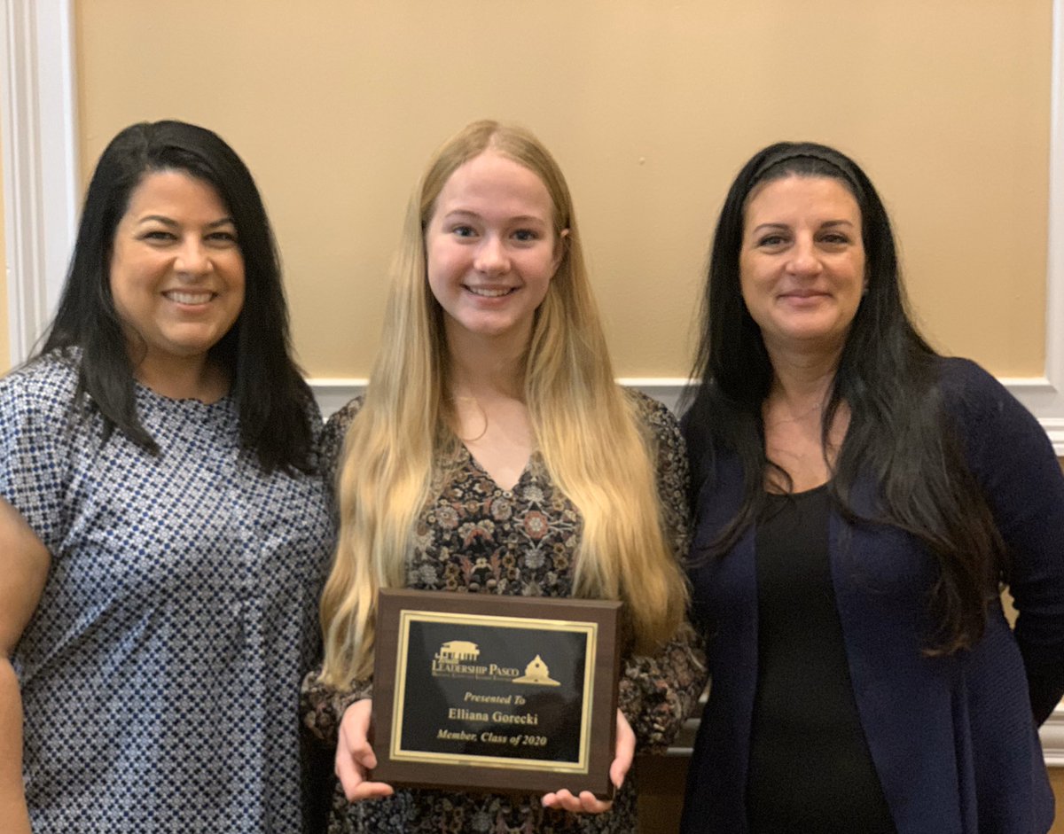 MsJuliaHHS's tweet photo. Wonderful morning at Youth Leadership Pasco Graduation celebrating @EllianaTroy! So proud of you, Ella! ❤️💛🐍#CobraPride #PascoProud https://t.co/Osl6A2LUyS