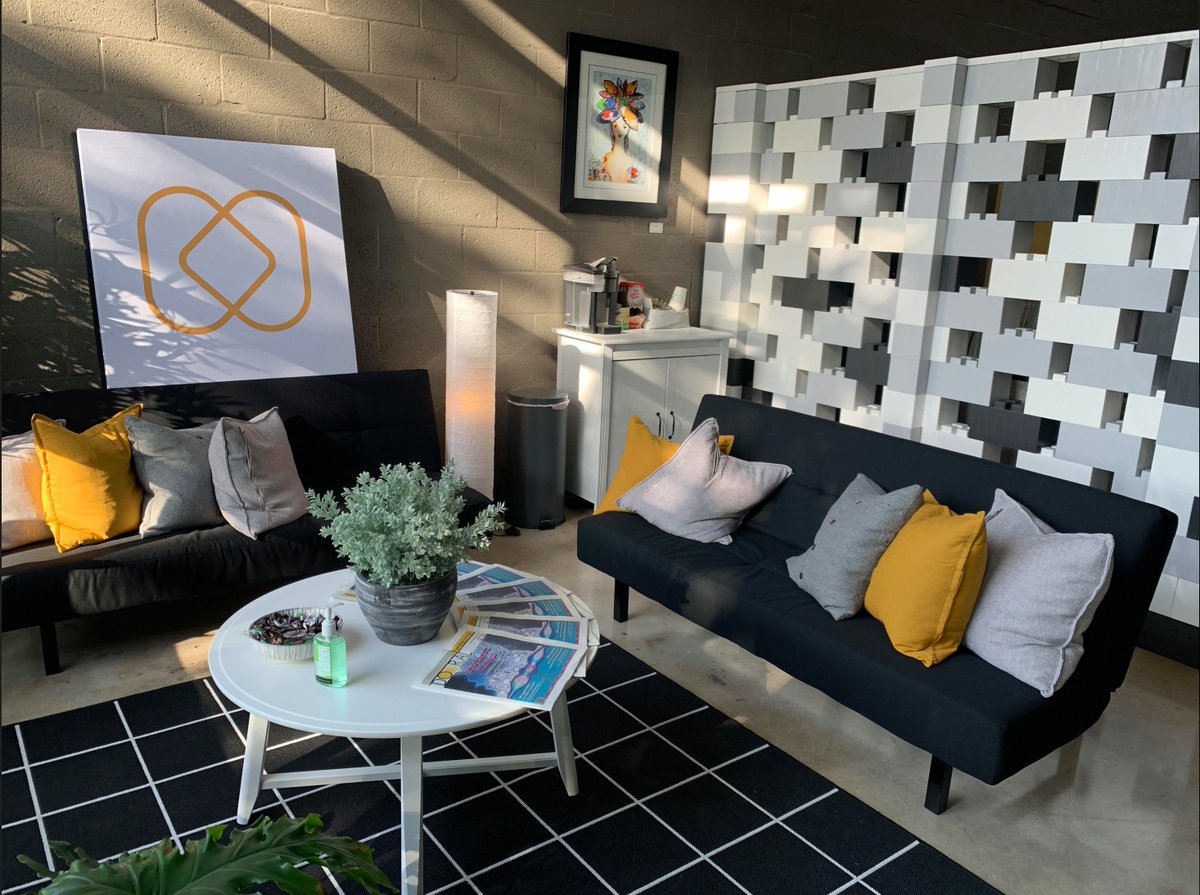 EverBlock's tweet photo. Add stylish walls, dividers and accents to enhance any office interior. We'd love to create a custom design for you using our 3D Virtual Builder, send us a message to get started!
#modularwall #officewalls #officedividers #creativespace #privateoffice #creativebreakrooms #office https://t.co/FQNKJyQyWq