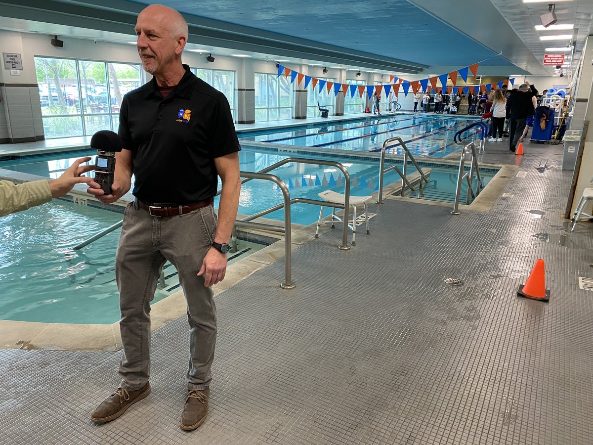 AnhGilmoreHTX's tweet photo. One of my favorite events of the yr, @HoustonTX Regional #SeaPerch 2020 Competition! Thanks to all partners, including Dr. Stan Napper @HoustonBaptistU &amp; David Young @AUVSIFoundation for the support. #STEM @HarmonyEdu @hpshoustonsouth. @MehmetGokcekEdu @sgecmenler21 @leventsakar https://t.co/WGdkiY93BM