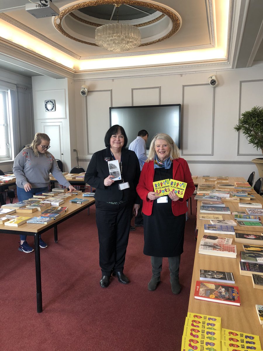 Last stop on our wonderfully busy world book day @cunardbuilding. So impressed by everyone’s commitment to #WorldBookDay2020 #DEARLiverpool #LiverpoolReads @CllrBMurray @LibraryDenJ 📚👏