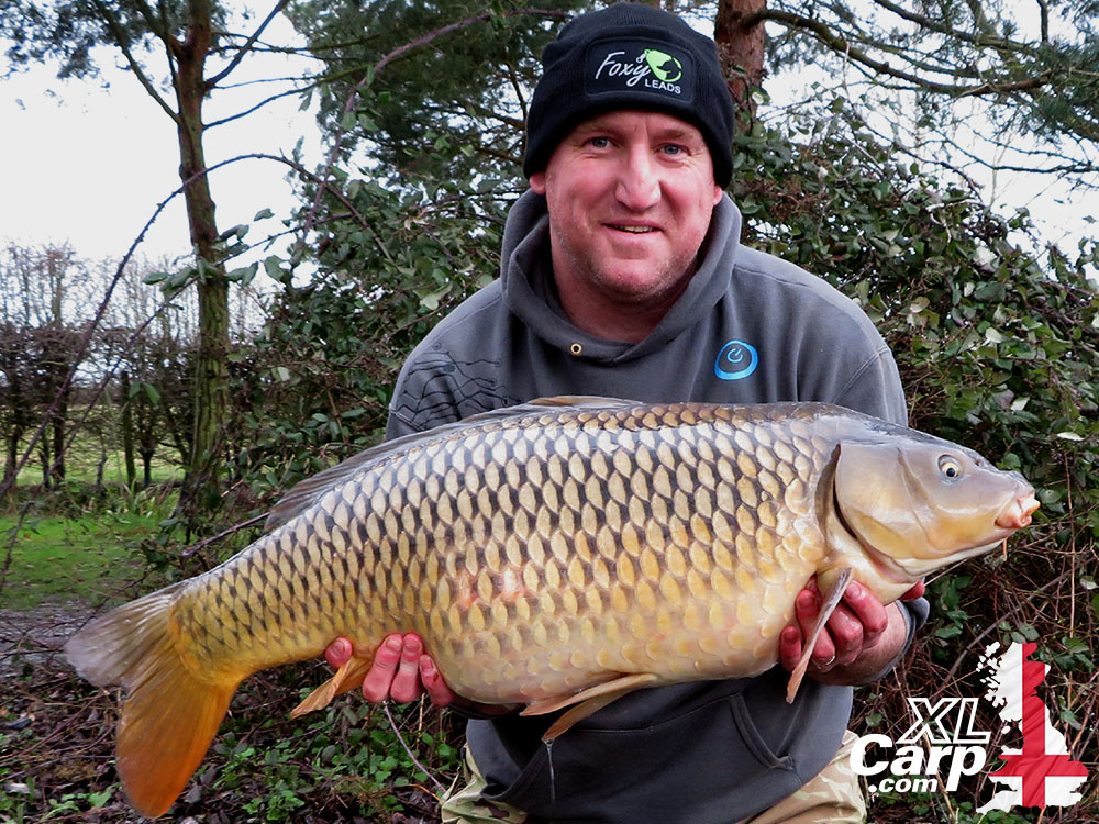 FryerningXLCarp's tweet photo. John Glasscoe with an immaculate conditioned 27lb 2oz common, part of a three fish haul! https://t.co/w2rxXSFAGC