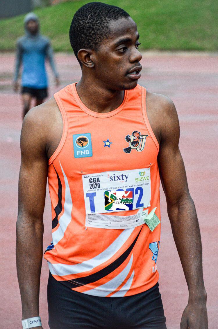 by_stride's tweet photo. ATHLETE ALERT!!🚨

Name: Thapelo Mhlanga 
Nickname: Thappies
Events: 400m, 800m 
Age Category: Senior Men 🏃‍♂️
Spikes of choice: Nike 🚀
.
.
#ujathletics #running #athletics #thisisathletics #runningislife #stridebystride #gohardorgohome #trusttheprocess #itshowbadyouwantit https://t.co/XtvNwvtuML