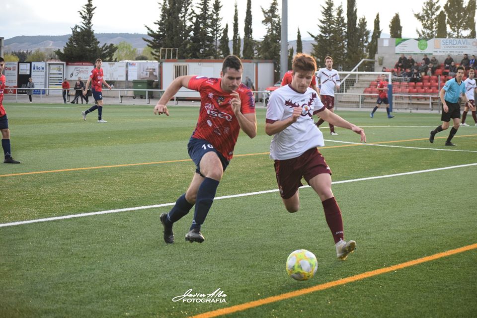 CD_Corellano's tweet photo. 📸 FOTOS 📸 ¡Partido! ✅ TERCERA | JOR. 26 ⚽ 🔴❤️
ℹ️ @CD_Corellano 1 ( @isaacsanzleon ) 🆚 2 @PenaSportFC
🗓️ Domingo 1/3/2020 ⏱️ 17:00 H 🏟️ Municipal Ombatillo - Corella
#CDCorellano #QueNoTeCuentenElFinal #HazteSocio 💪 📸Mas en Facebook Club Corellano 📸Javier Alba📸 https://t.co/PMNYKBNVXf
