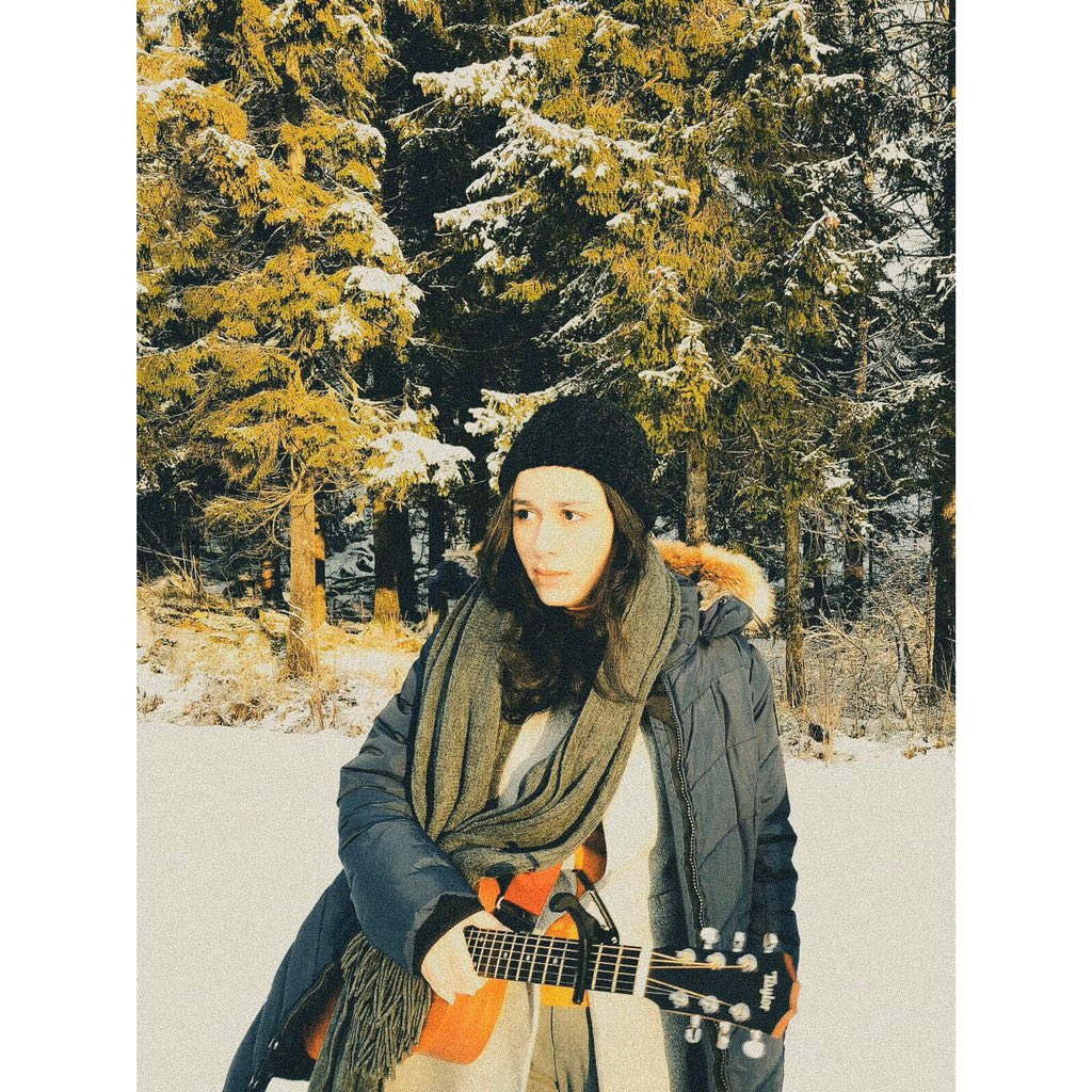 RannahSheeva's tweet photo. Amanhã tem música nova minha no @Spotify 😆 https://t.co/Iq5V6D9Efm