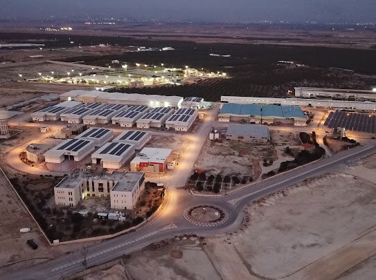 UNDPPalestinian's tweet photo. At the 🇵🇸 #Jericho Agro-industrial park, we are installing solar panels thanks to 🇯🇵🇺🇳partnership to 
💡Generate #cleanenergy
⬇️ Reduce carbon emissions 
🏭Create jobs
💵 Save money 
Happy Int. #EnergyEfficiency day #ClimateChange #SDG7 #DecadeofAction #ForPeopleForPlanet https://t.co/KMJSgzVTIH