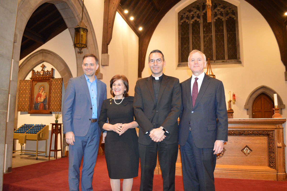 NewmanUofT's tweet photo. If you missed the screening of the amazing documentary Christians in the Mirror, watch it on Amazon: https://t.co/dTnktfJQVn To connect with Director @JordanAllott visit https://t.co/7fWje1KqLD https://t.co/hfBQ32rKT9