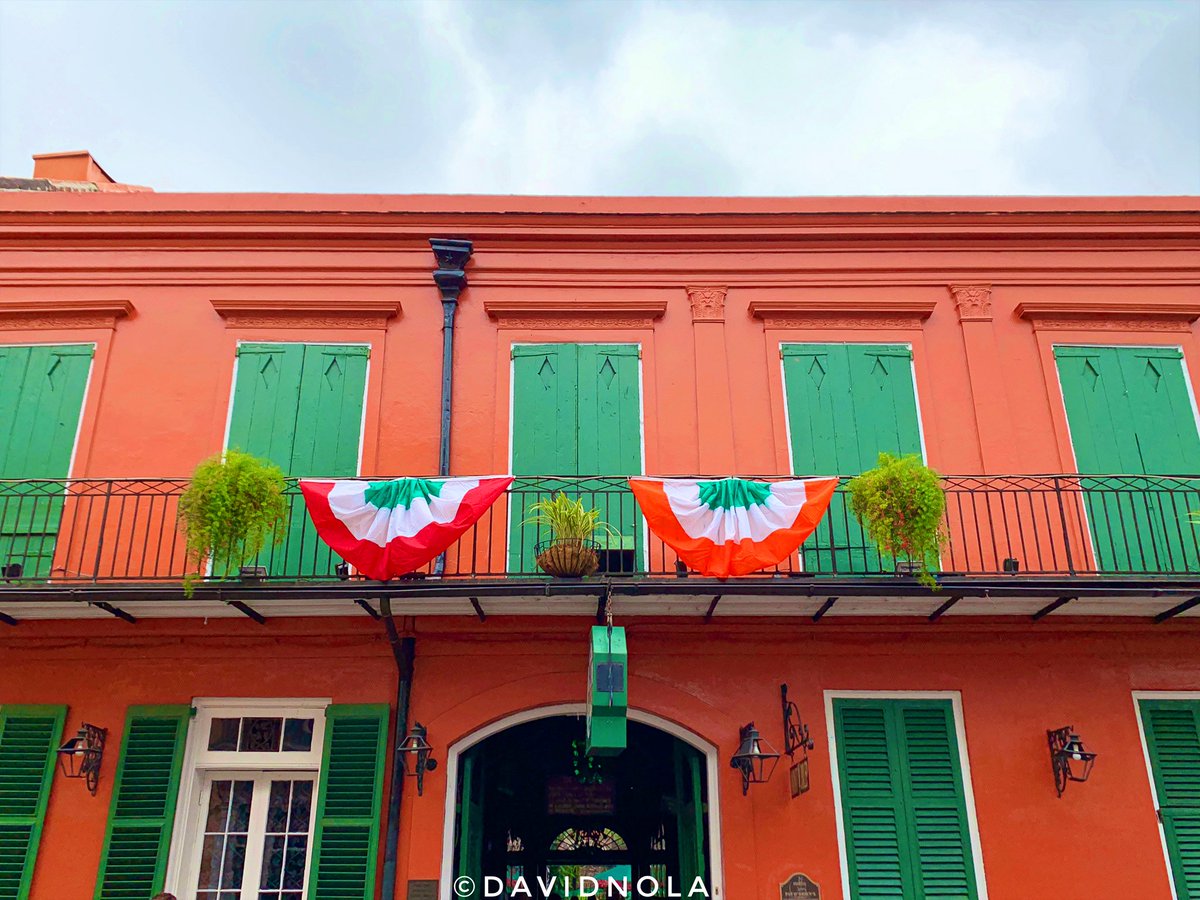 DavidMora's tweet photo. .@PatOBriensBar is ready for all the March holidays, y’all! First up, St. Patrick’s Day followed closely by St. Joseph’s Day. 🇮🇹🍹🇮🇪 #IrishItalian #NewOrleans #OnlyLouisiana https://t.co/WLskTS0aWR