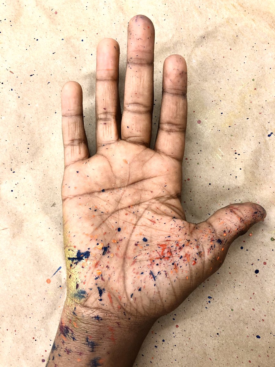 ArtwithSmullen's tweet photo. High five for painting! @MrComeforo @dcpublicschools @StuartHobsonMS @CHCSPTA https://t.co/biS7PXlDHS