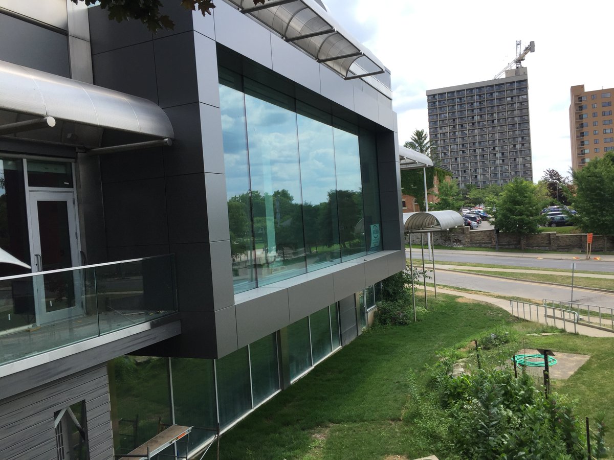 AveiroConstruct's tweet photo. Last night at the Don Smith Commercial Construction Awards - Aveiro Constructors received an award for Institutional Renovation Building Achievement for the Museum London, Centre at the Forks 🎉. #award #constructionproject #achievement #soproud #teamworkmakesthedreamwork https://t.co/iDRaMGByay