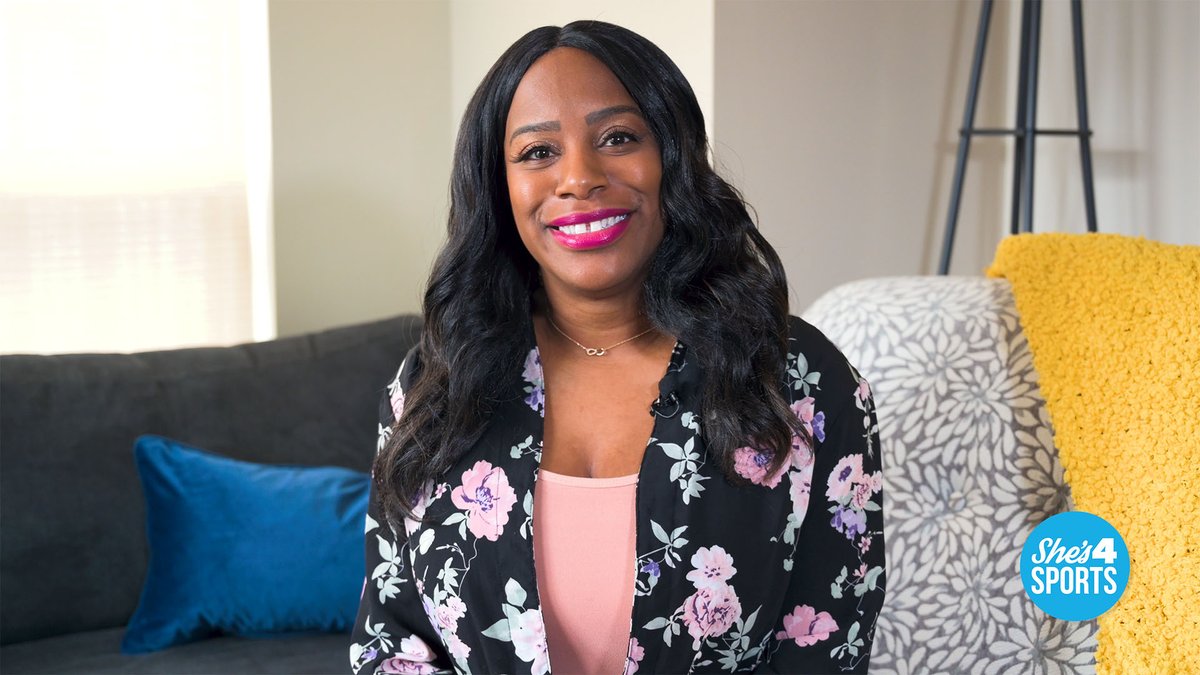 Shes4Sports's tweet photo. Ooh just 6 days left until #WomenSportsTechTO. Hear from our Founder @justbeingaj on why you don't want to miss this event featuring female bosses in #sports &amp; #tech.💪🏾
🎟️Ticket link in bio. #shes4sports #gxslab #womeninsport  #womeninspire #IWD 
Video - https://t.co/hTndAz2Mry https://t.co/z78MPFMGqa
