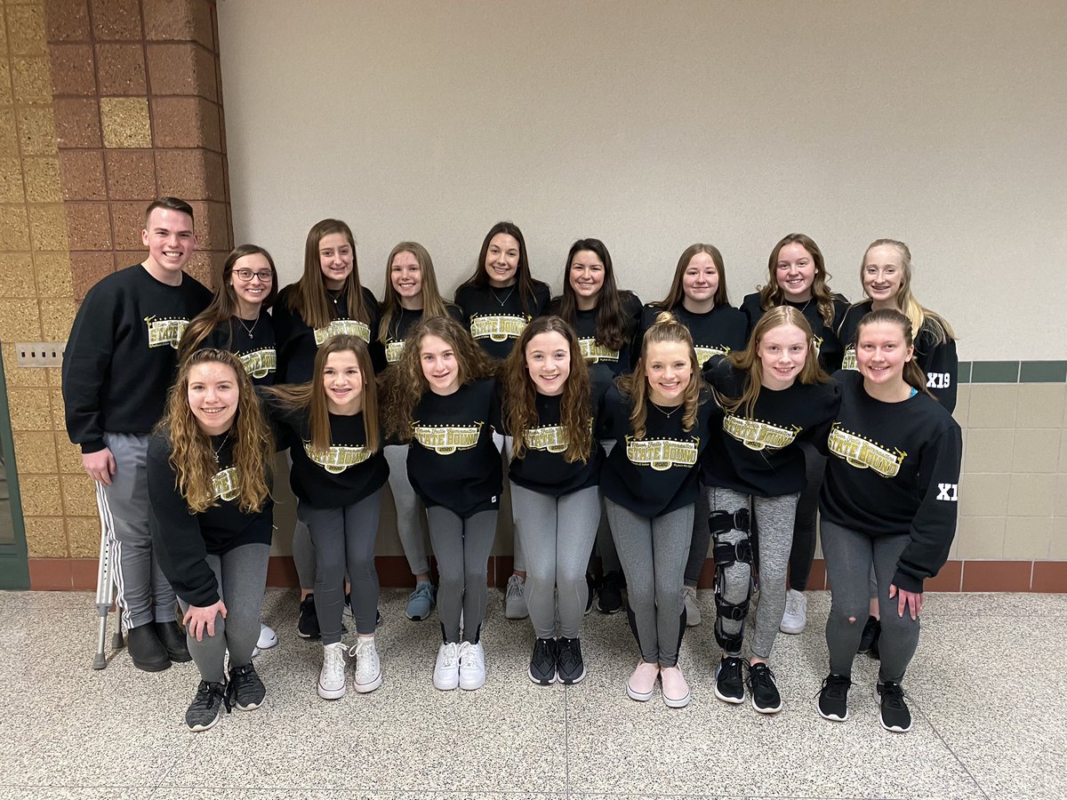 RFHSGymnastics's tweet photo. STATE HERE WE COME!! 🤸🏻‍♀️x19 #ccc https://t.co/Mw5NigEH8R
