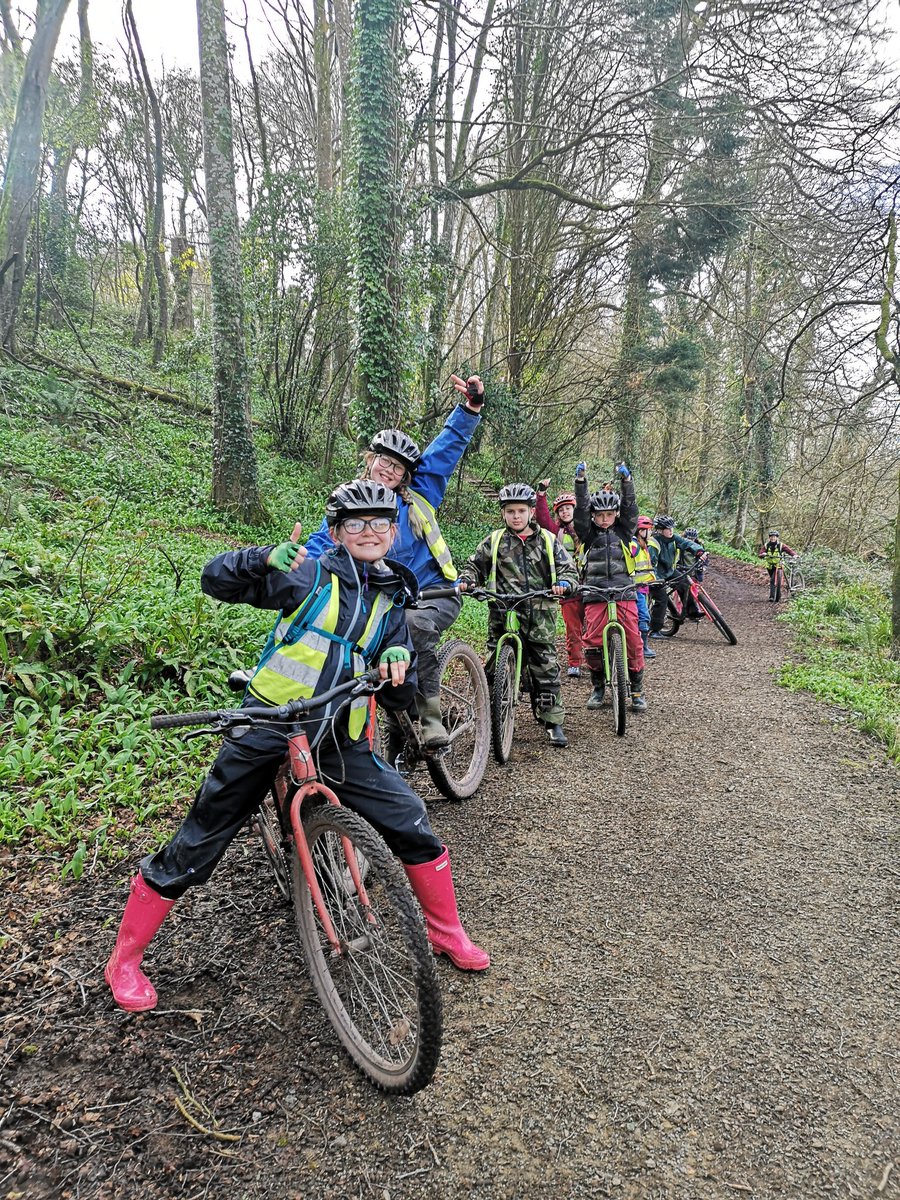 gladstonebarry's tweet photo. The Blennies were awesome at mountain biking π΄ββοΈ Bendigedig!! #Stackpole2020 #adventures #Blennies https://t.co/cBXkOrS5EW