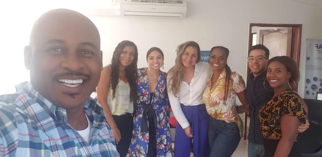 InnpulsaCol's tweet photo. Estamos trabajando en conjunto con la Cámara de Emprendimiento y Comercio Cultural Afro @ANECAFNEWS en cabeza de @JamesBiuzaV donde construiremos la base de lo que será el programa de moda, beneficiando a los emprendedores en condición de vulnerabilidad y víctimas del conflicto. https://t.co/Vb2OZIaiPj