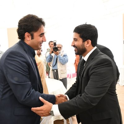 pirmujeeb1's tweet photo. #NewProfilePic https://t.co/vI61LAvYBJ