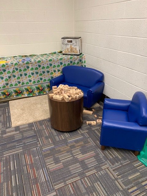 MerCoMath's tweet photo. Family night at NBE was  a lot of fun! https://t.co/ncr8eQckdX