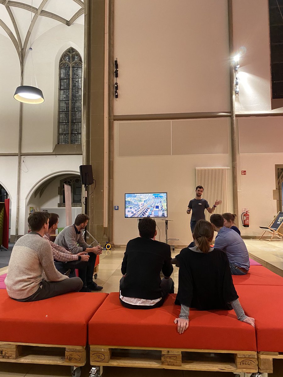 MOQOMobility's tweet photo. @saym_io geht heute live im @digitalHUBac! Schwarm-Mobilität im Quartier-Nord. Spontan mitfahren passt perfekt zum CoWorking-Konzept der Hubs. #digitalhub #Mobility #aachen #pascalstr https://t.co/FhyA0Bd256