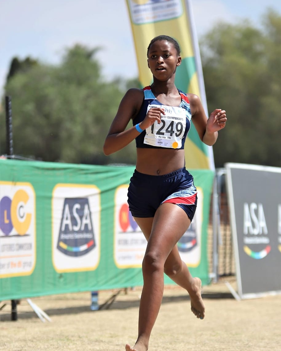 by_stride's tweet photo. ATHLETE ALERT!!🚨

Name: Khanyisile Thwala 
Nickname: Khanyi
Events: 800m, 1500m, 3000m
Age Category: U20 Women 🏃‍♀️
Spikes of choice: Nike 🚀
.
.
#ujathletics #running #athletics #thisisathletics #runningislife #stridebystride #gohardorgohome #trusttheprocess #womeninsports https://t.co/RAETENkmWR