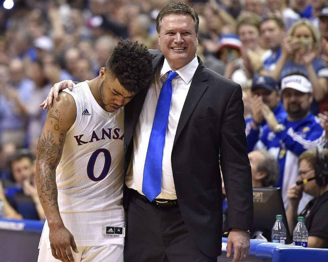 bturner23's tweet photo. Faces change, expectations don’t. We’ve been extremely spoiled🔴🔵 https://t.co/8mzdCTlctS