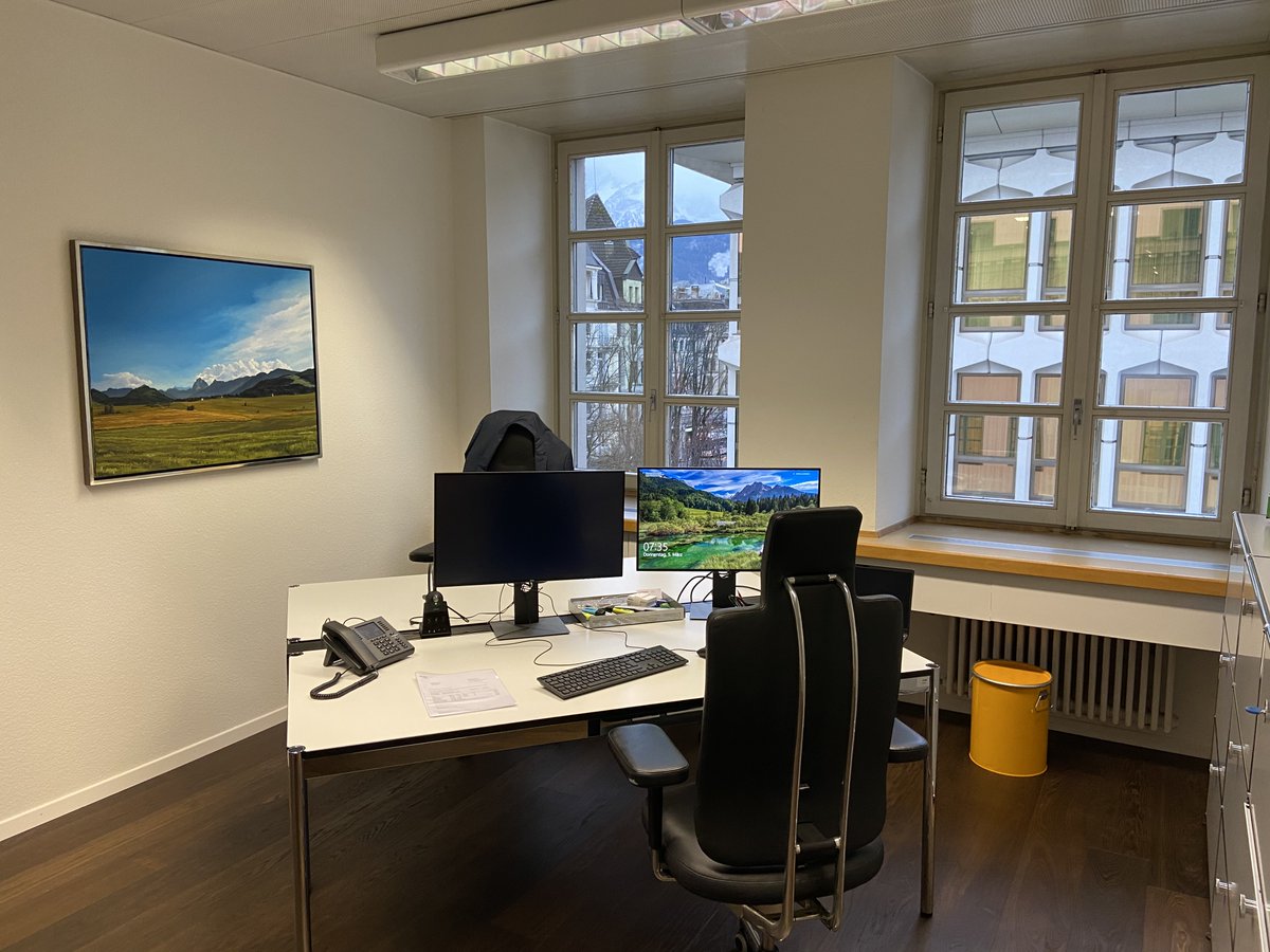 VRPraxis's tweet photo. Es ist soweit! Büroausbau abgeschlossen!
Die #Verwaltungsrat #Management AG mit Felix Howald und Silvan Felder freuen sich, Ihre Kunden zukünftig in Ihren neu gestalteten Räumlichkeiten in #Luzern begrüssen zu dürfen.
#vrmanagement #corporategovernance #stiftungsrat https://t.co/v32G6F2otZ