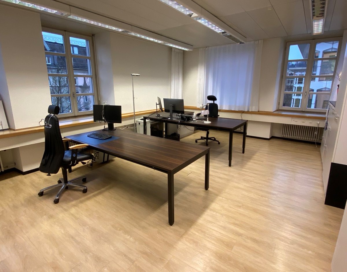 VRPraxis's tweet photo. Es ist soweit! Büroausbau abgeschlossen!
Die #Verwaltungsrat #Management AG mit Felix Howald und Silvan Felder freuen sich, Ihre Kunden zukünftig in Ihren neu gestalteten Räumlichkeiten in #Luzern begrüssen zu dürfen.
#vrmanagement #corporategovernance #stiftungsrat https://t.co/v32G6F2otZ