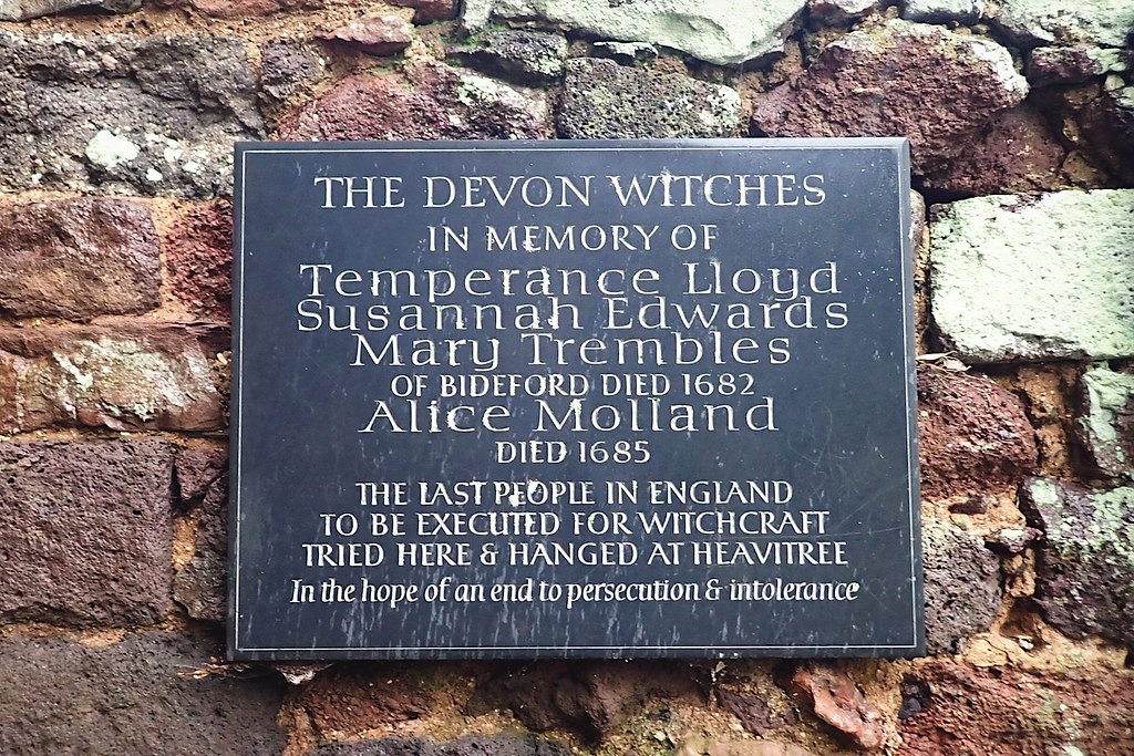 Monk_Po's tweet photo. Rummaging about Rougement Castle in #Exeter, I found the memorial to the #DevonWitches from Bideford - tried in the Exeter Assizes in 1682 (&amp; Alice in 1684/5), [all] found guilty, and hanged as a consequence.  Exeter looks to have had a bit of a thing for #witchtrials... https://t.co/ojeDI1sMd1