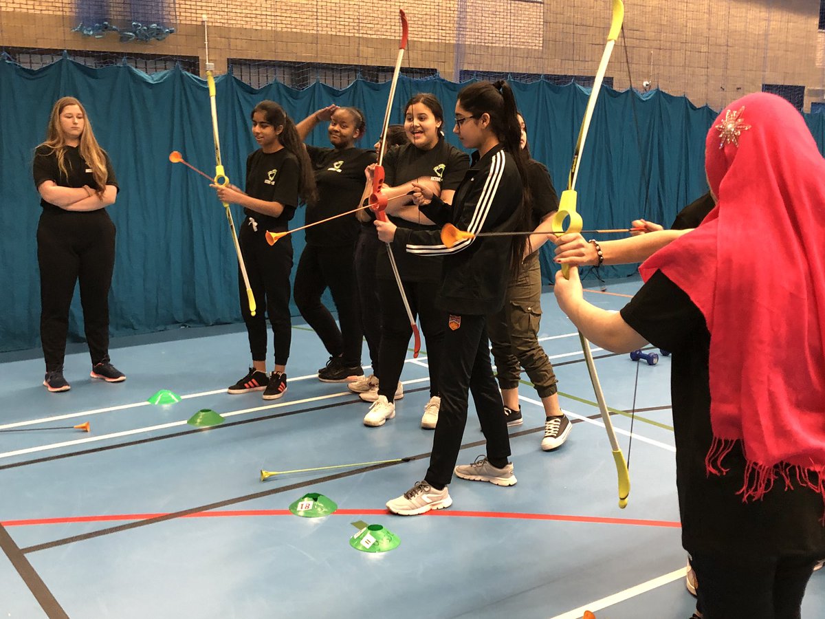 dheslop2's tweet photo. DotFit girls from @ColtonHillsCS @St_Matthias_wlv @SmestowSchool @WednesfieldHigh were amazing today at Wolverhampton Girls Active Day. Girls you did yourselves proud & your schools too #inactivetoactive #selfbelief #selfdiscipline #selfconfidence https://t.co/dpQ6NZMs5n