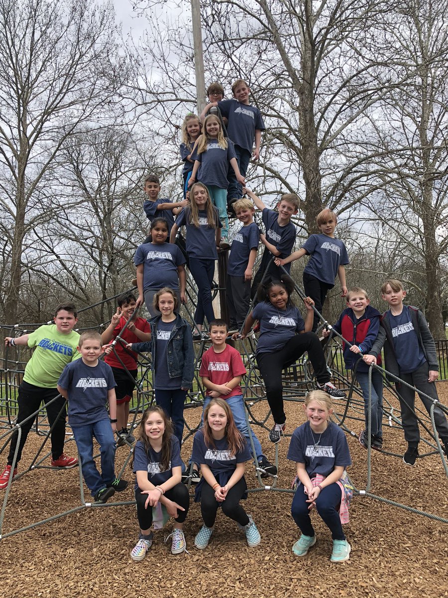 pstrickland22's tweet photo. Great day! Saw the play ‘Charlotte’s Web’ at MTSU, had lunch, and played at the park! @MarvinWrightEle https://t.co/51csOsSRJU