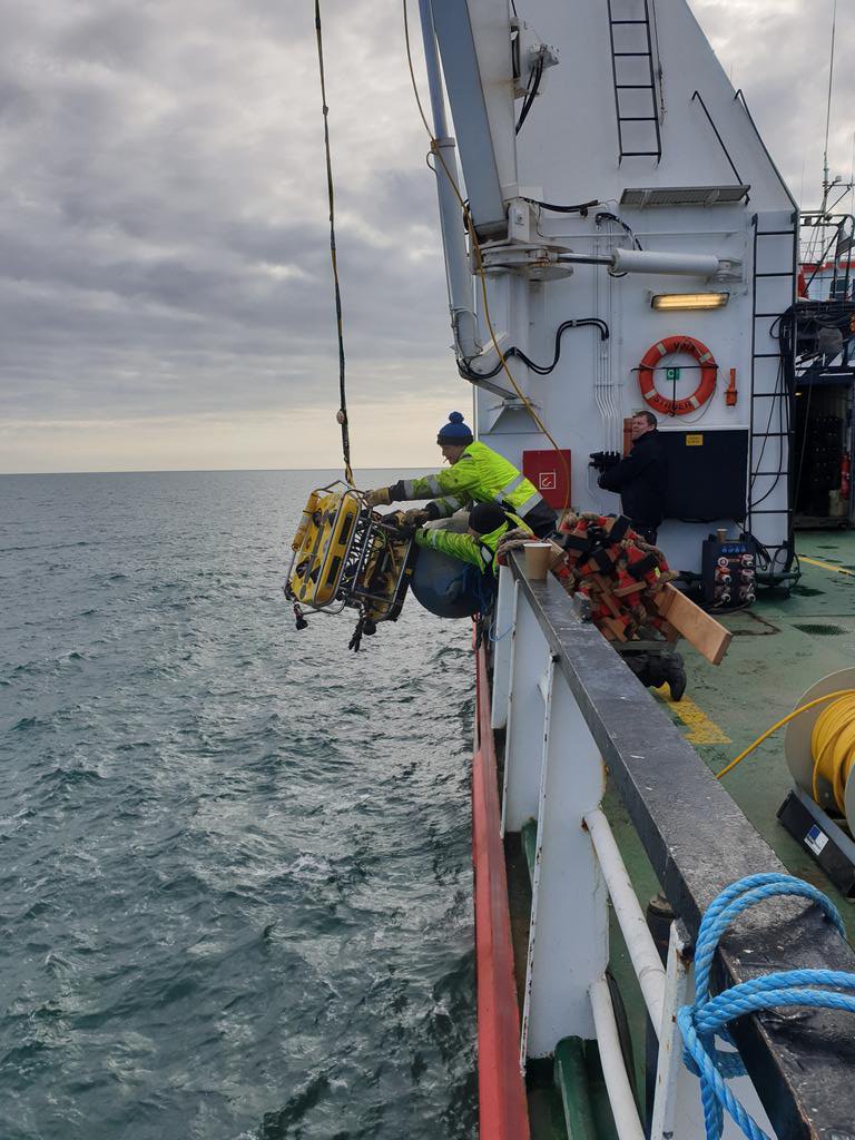 PiotrMichalik_'s tweet photo. The first wreck has been surveyed. It was a #submarine but not #ORPOrzel. We lowered the #ROV and dived to check. The wreck looked like #WW1 #British #HMS #L10. It is in one piece and was sunk on 3 Oct 1918 by a #German war ship. The search for Orzel by @SantiFindEagle continues. https://t.co/2Gzvfax5Fz