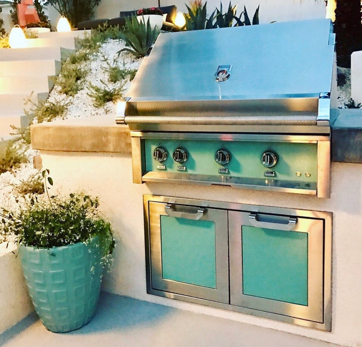 mdupredesign's tweet photo. It’s getting close to BBQ season and our friends at @midlandappliance have some of the most beautiful and colourful options available from the @HestonHome series.
 #outdoorlife #outdoorkitchen #outdoorstyle #outdoorlifestyle #outdoorprojects #outdoorstyle https://t.co/B4prRXRsA3