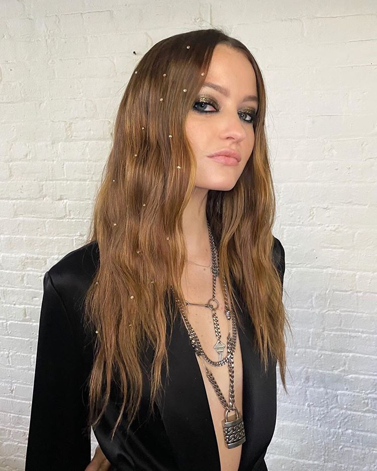 Marie Claire Jet Syle (@mcjetstyle) on Twitter photo .<a href="/MeganJPuleri/">Megan Puleri</a> rocks her effortless beach waves and pearls and we're taking mental note for Spring! #springhairinspo #hairinspo #springtrends
๐๐ผโโ๏ธ<a href="/justinemarjan/">Justine Marjan</a>
๐Erin Parsons .<a href="/MeganJPuleri/">Megan Puleri</a> rocks her effortless beach waves and pearls and we're taking mental note for Spring! #springhairinspo #hairinspo #springtrends
๐๐ผโโ๏ธ<a href="/justinemarjan/">Justine Marjan</a>
๐Erin Parsons
