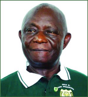 Cee_Bah's tweet photo. #SolomonBerewa fought for peace and at a critical moment put his ego aside to let peace and democracy reign in #SierraLeone. He was a statesman. Hearts out o his family on this sad day. RIP #SoloB https://t.co/Y9ZmhZ9yzD