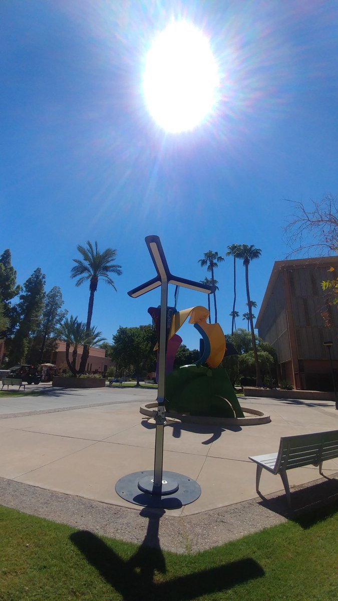 Luisgendary's tweet photo. Here's a piece of #goodNbaddesign: A solar-powered cellphone charging station at ASU. The idea is great, but given how hot it can get in Arizona, no one will stand under this shade-less charging station when it gets over 100 degrees (which it WILL). #talkingaboutdesign https://t.co/PNRylLWllD